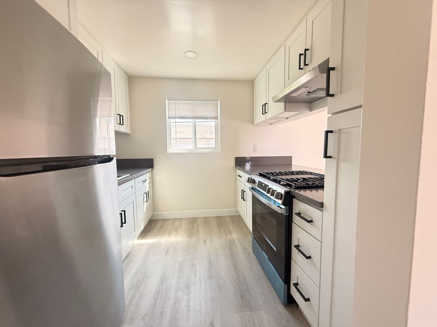 Pomona Apartment: 1994 S Park Avenue