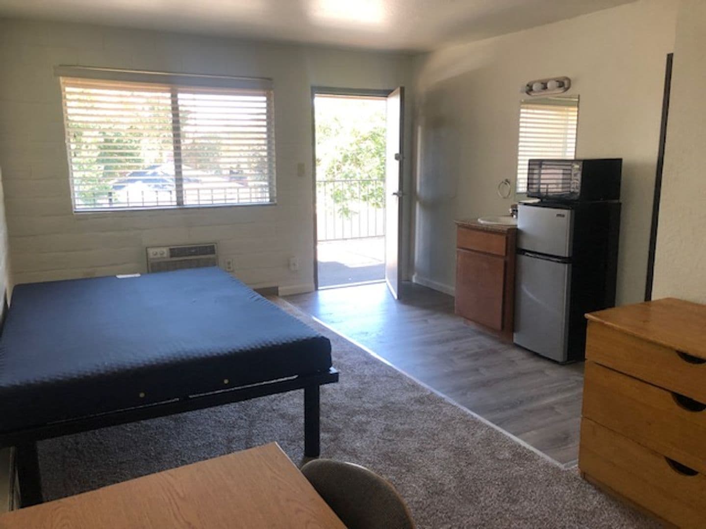 Reno Apartment: 72 High St.