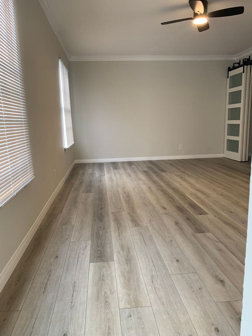 West Hollywood Apartment: 1316 Havenhurst Drive