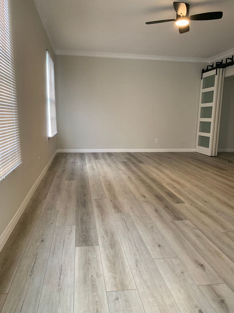 West Hollywood Apartment: 1316 Havenhurst Drive