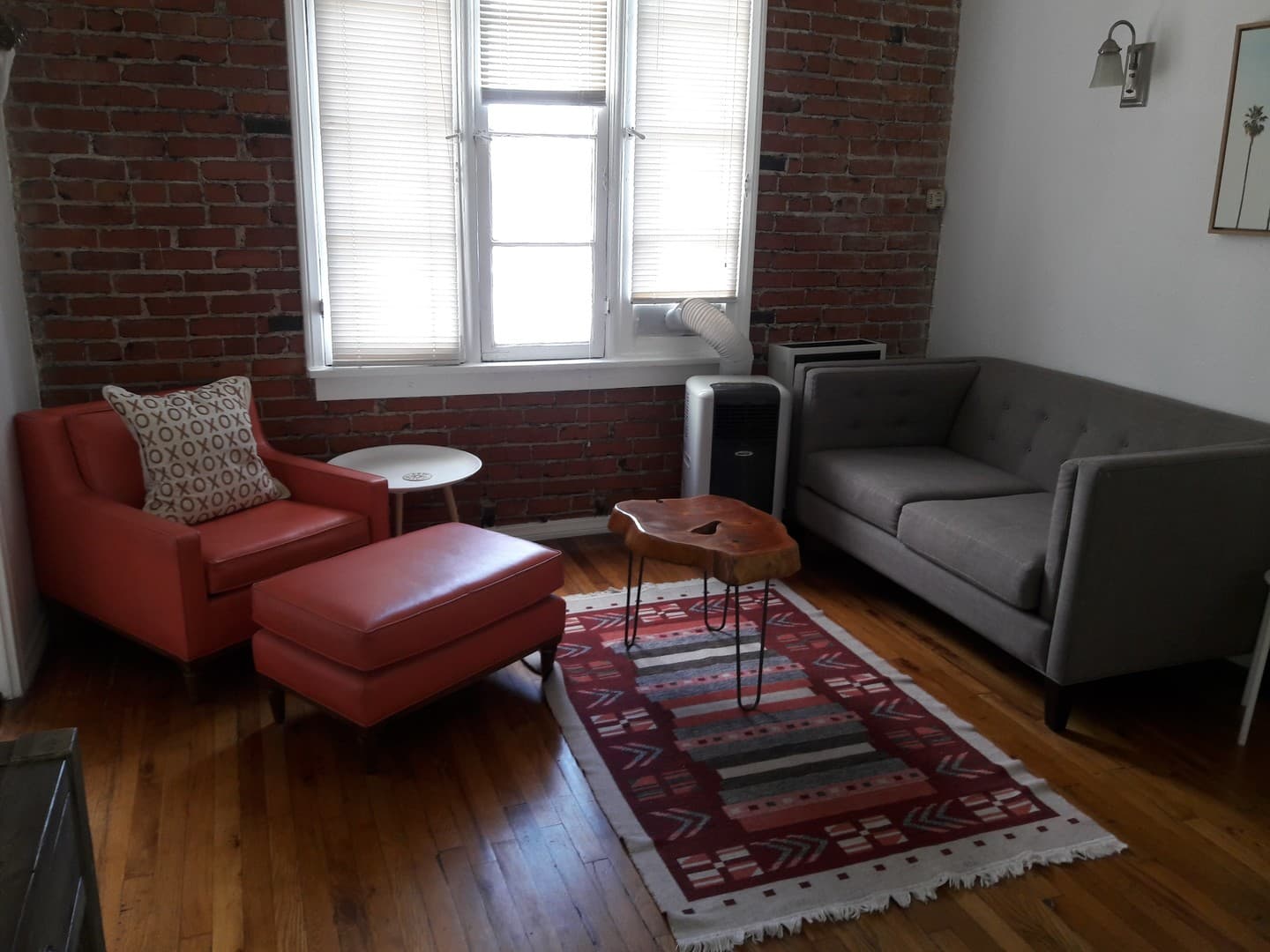 Los Angeles Apartment: 6228-6238 De Longpre Avenue