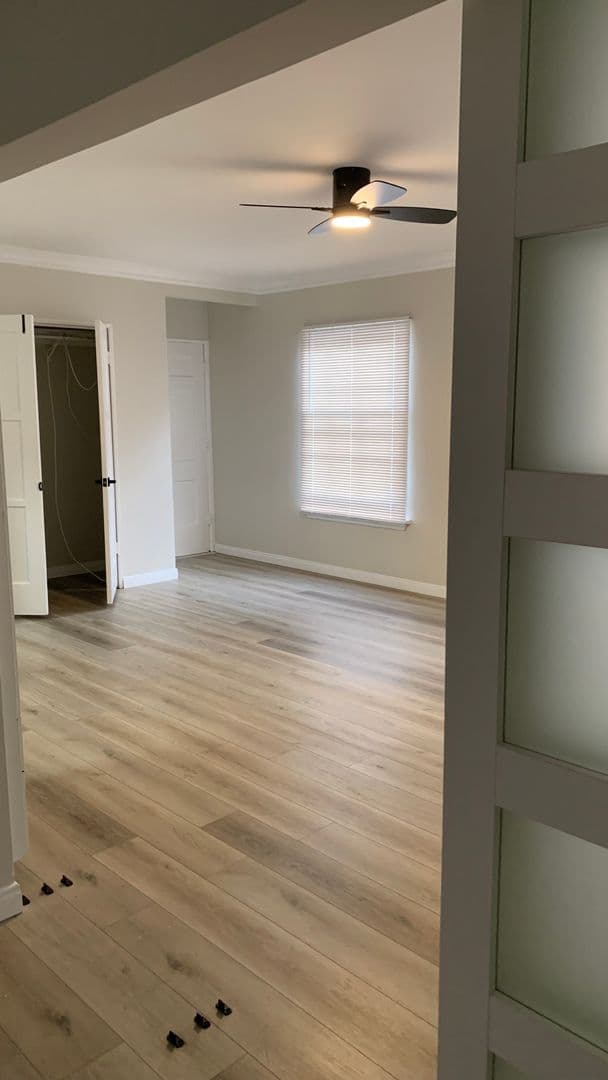 West Hollywood Apartment: 1316 Havenhurst Drive