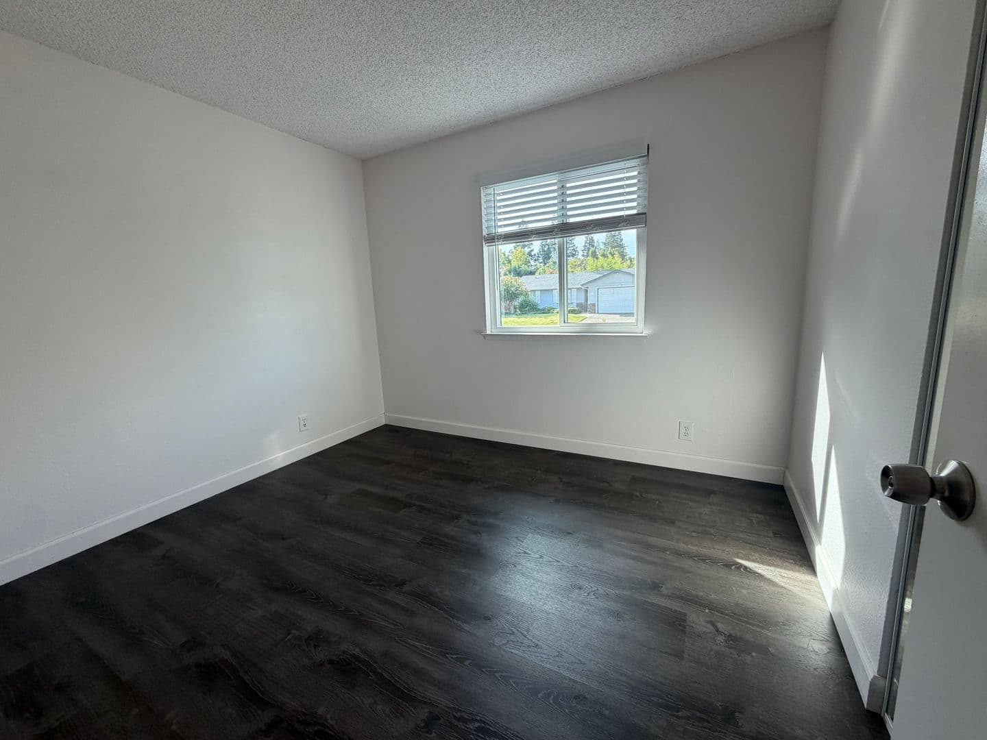 Orangevale House: 9225 Castlemont Cir.