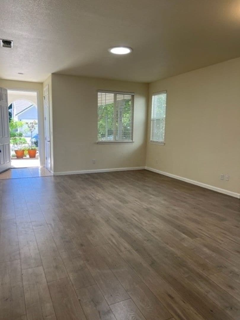 Rancho Cordova House: 11805 Dionysus Way^^