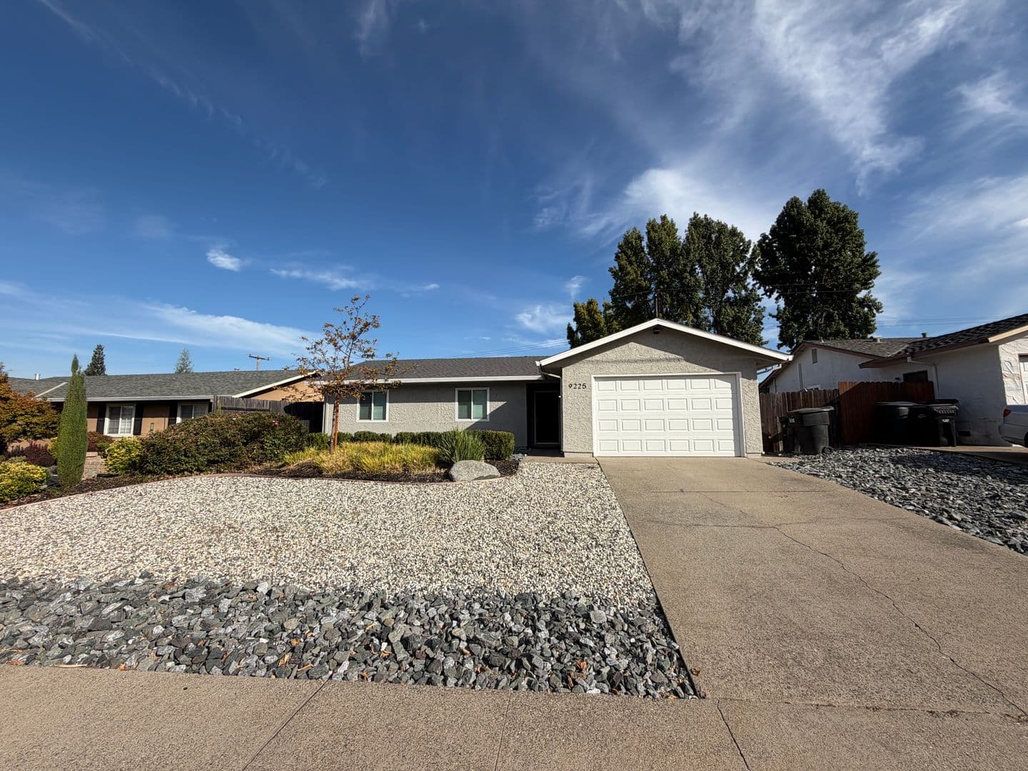 Orangevale House: 9225 Castlemont Cir. (owner keep 1/2 of late fee)^^