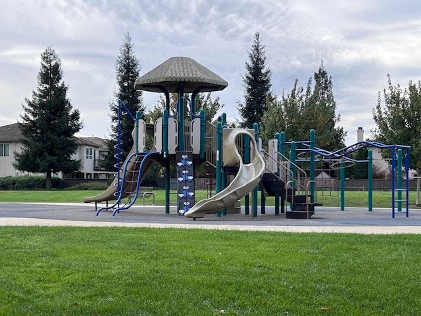 Elk Grove House: 5608 Spring Flower Way