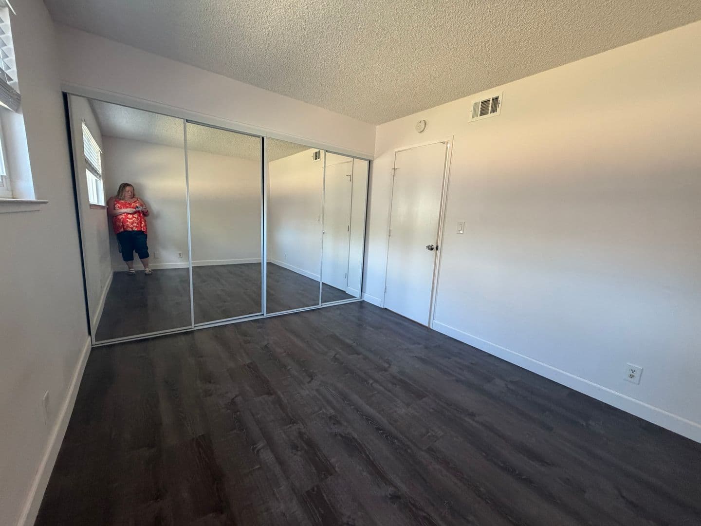 Orangevale House: 9225 Castlemont Cir.