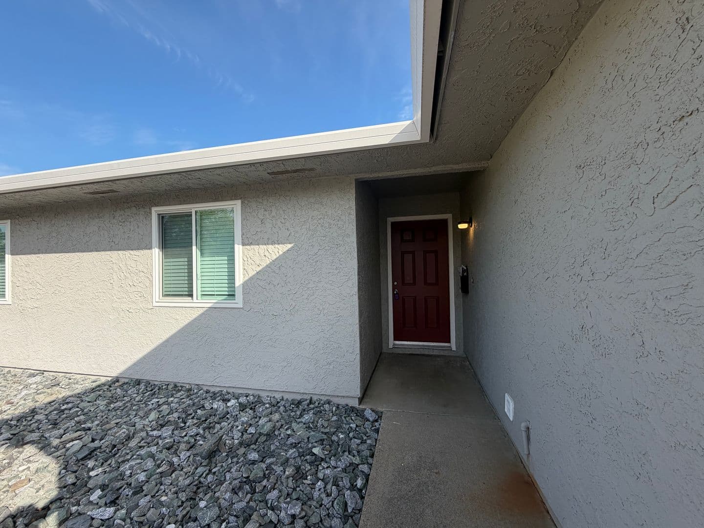 Orangevale House: 9225 Castlemont Cir. (owner keep 1/2 of late fee)^^