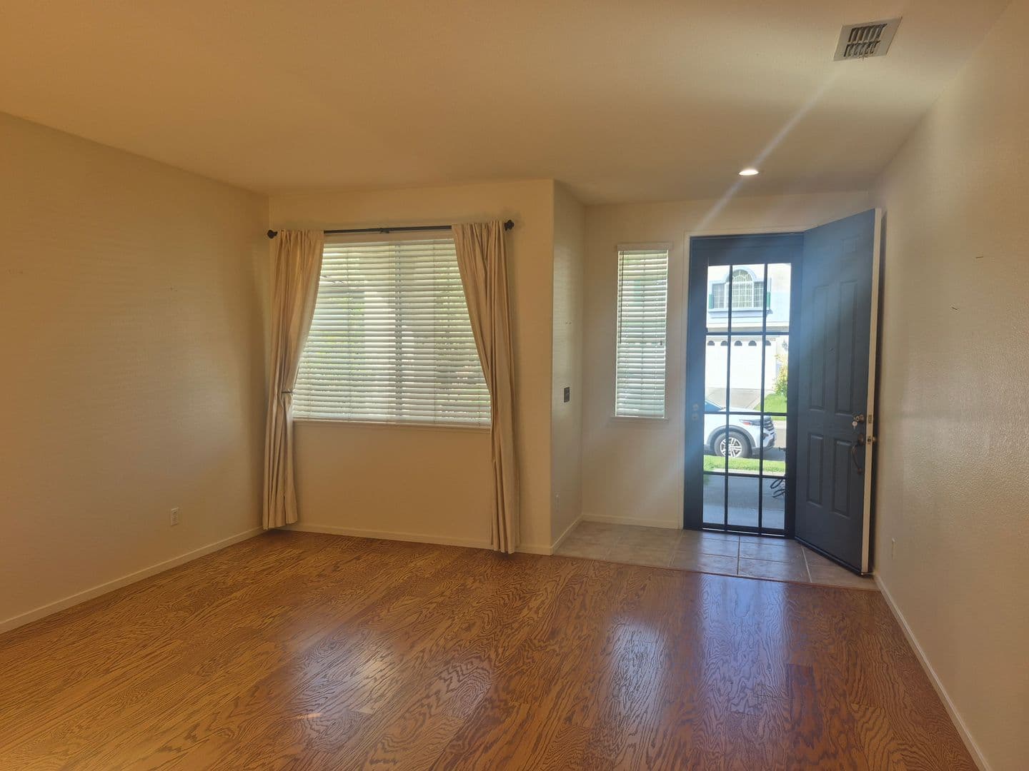 Citrus Heights House: 6504 Trailride Way