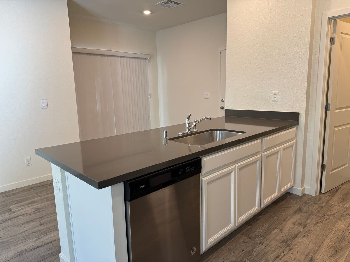 Roseville House: 3073 Pruett Drive