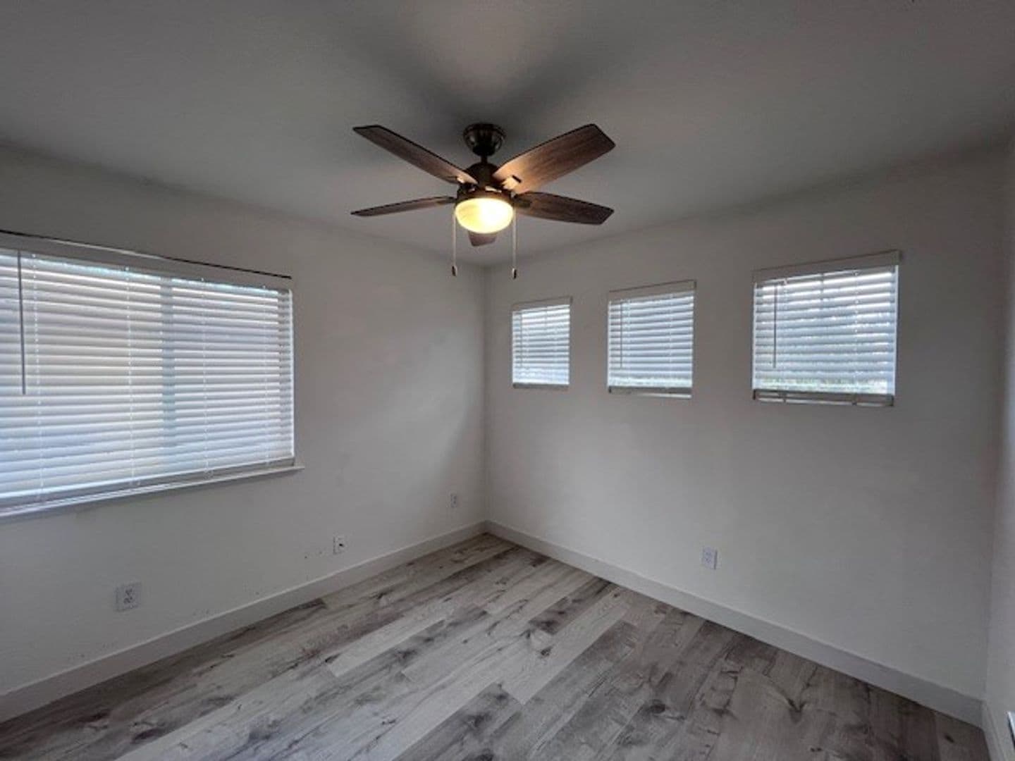 Elk Grove House: 8120 Village Brook Way