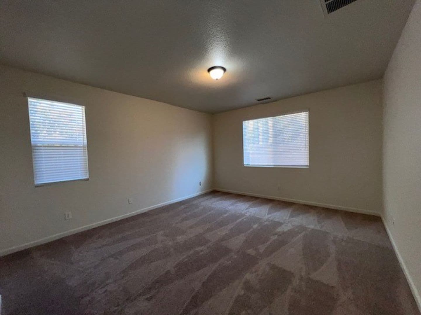 Elk Grove House: 5313 White Lotus Way
