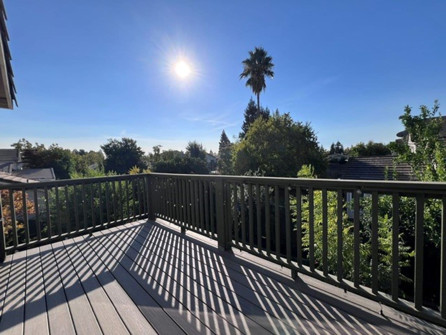 Elk Grove House: 8120 Village Brook Way