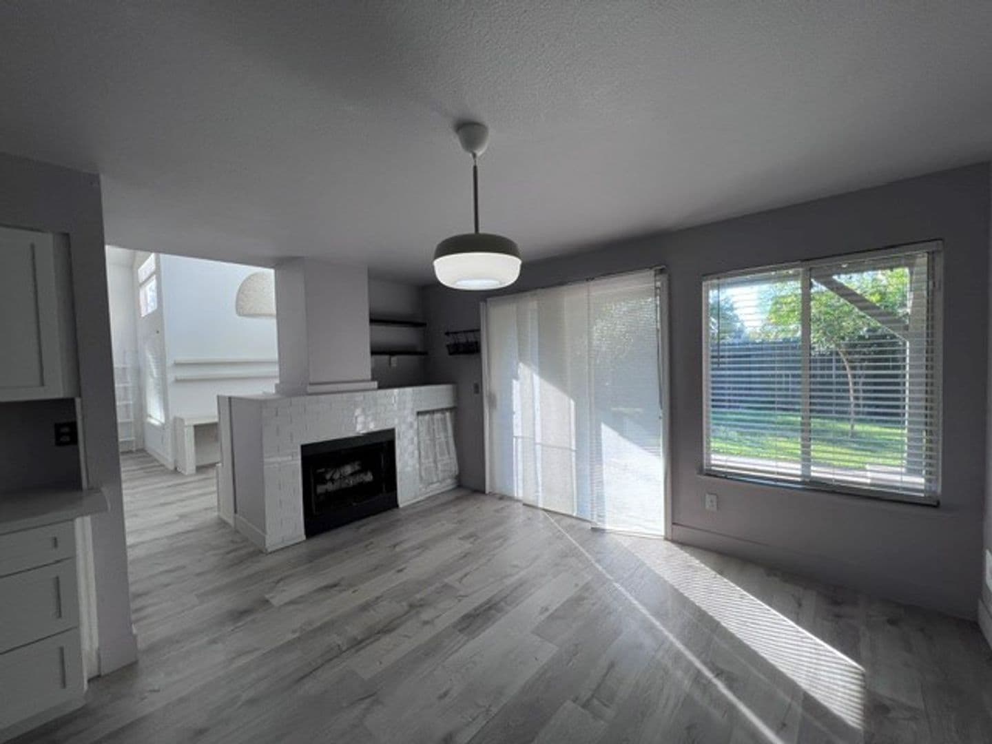 Elk Grove House: 8120 Village Brook Way