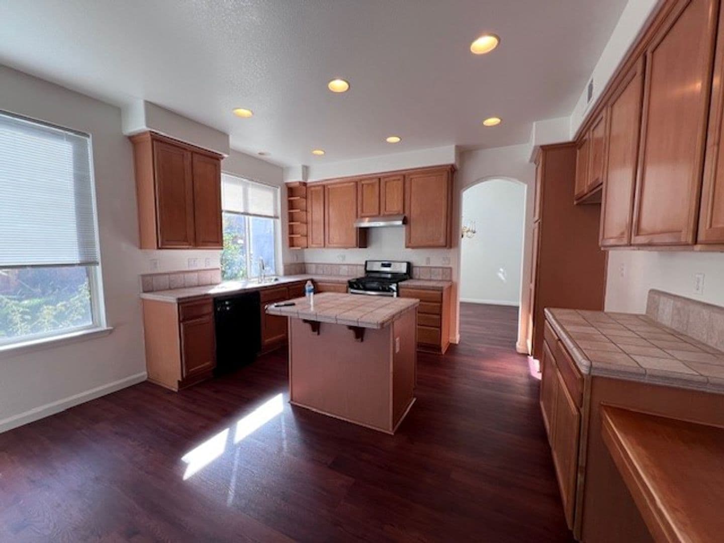 Elk Grove House: 5608 Spring Flower Way