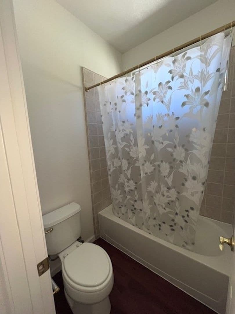 Elk Grove House: 5608 Spring Flower Way