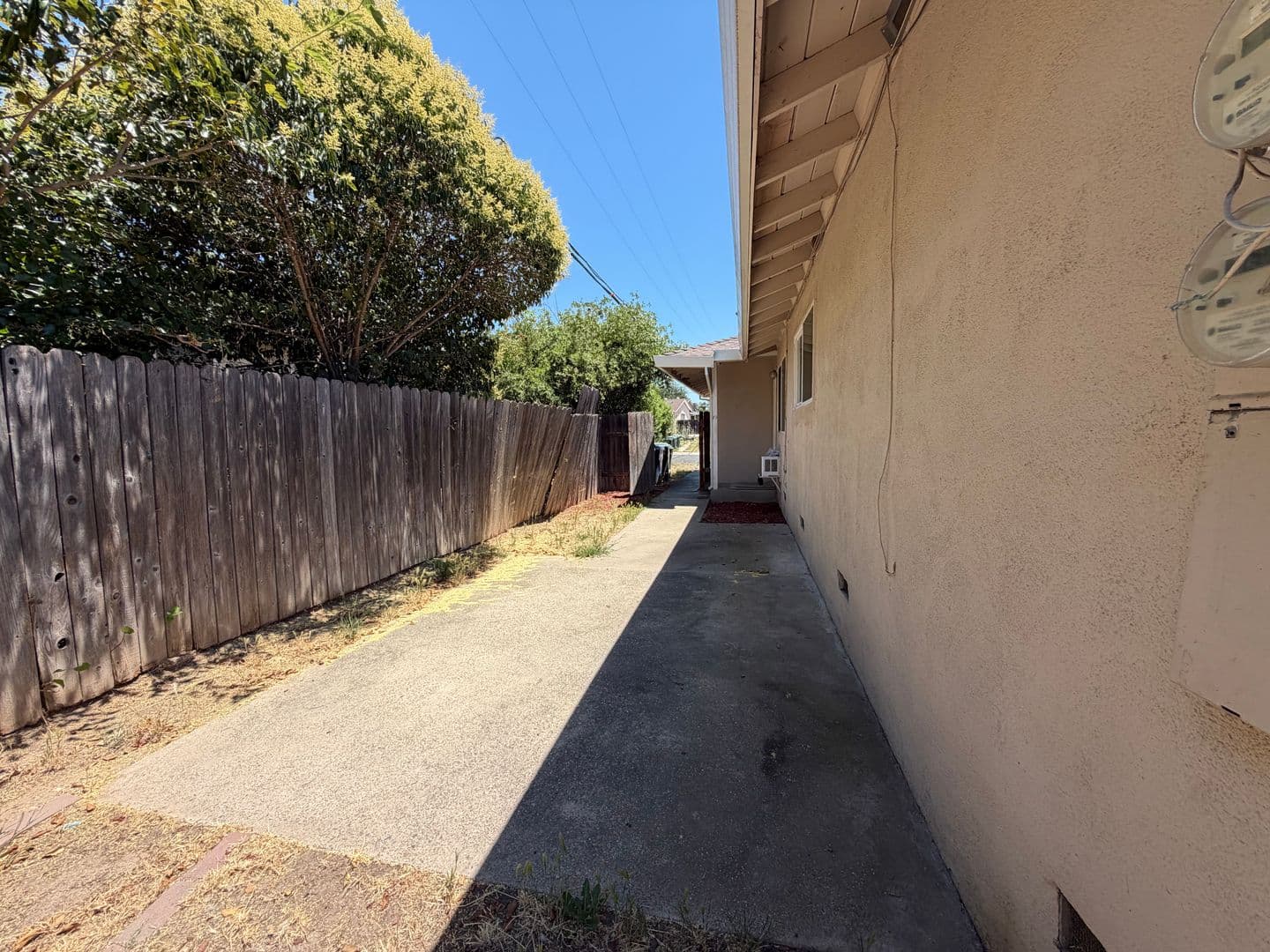 Carmichael Multiplex: 5727 Woodleigh Dr