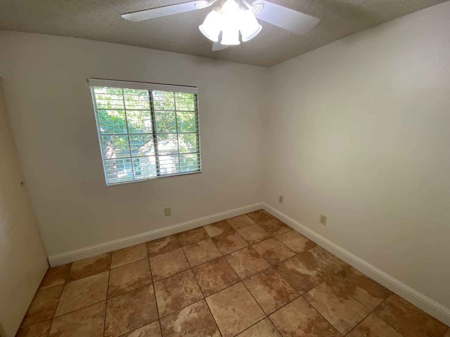 Sacramento Townhome: 8879 Salmon Falls Drive #C