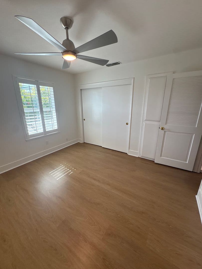 Sacramento House: 5180 Riverside Blvd