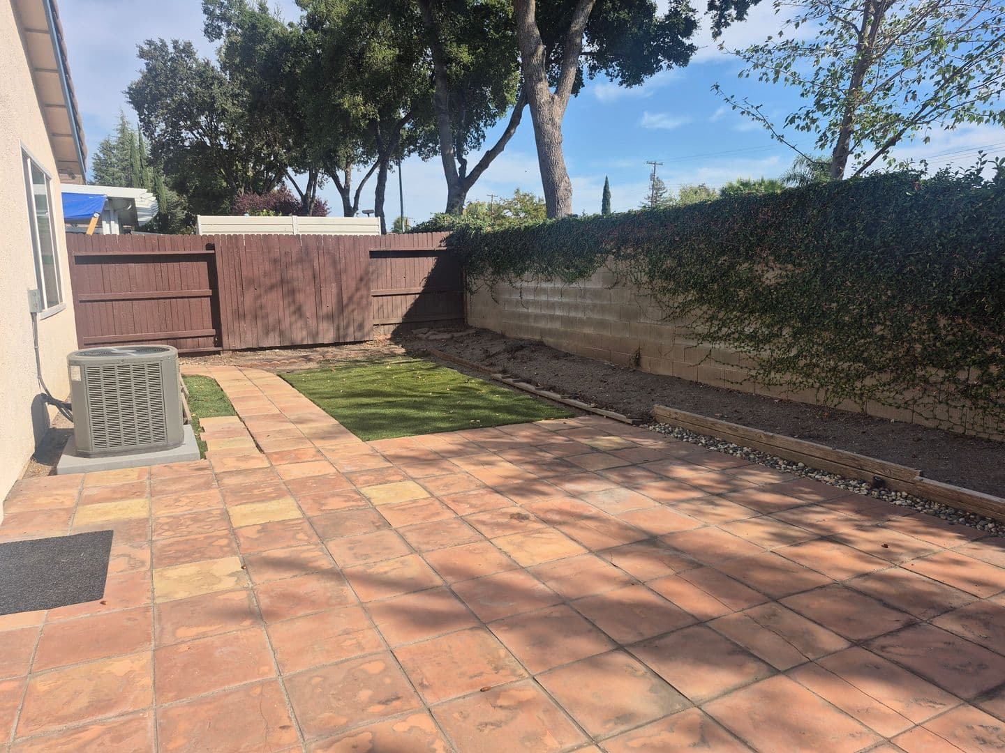 Citrus Heights House: 6504 Trailride Way