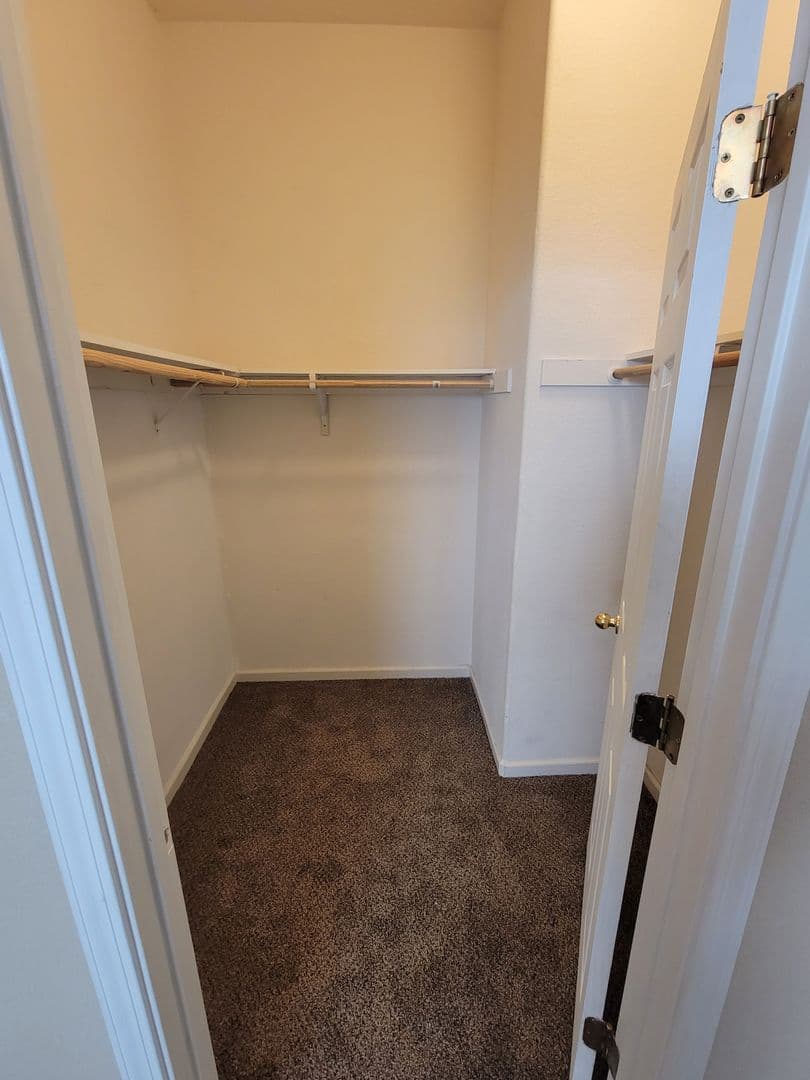 Sacramento House: 619 Alcantar Circle