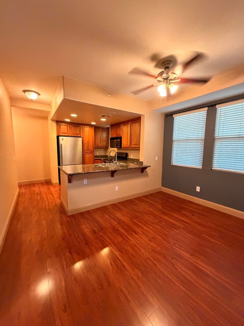 Sacramento House: 4800 Westlake Parkway #2908