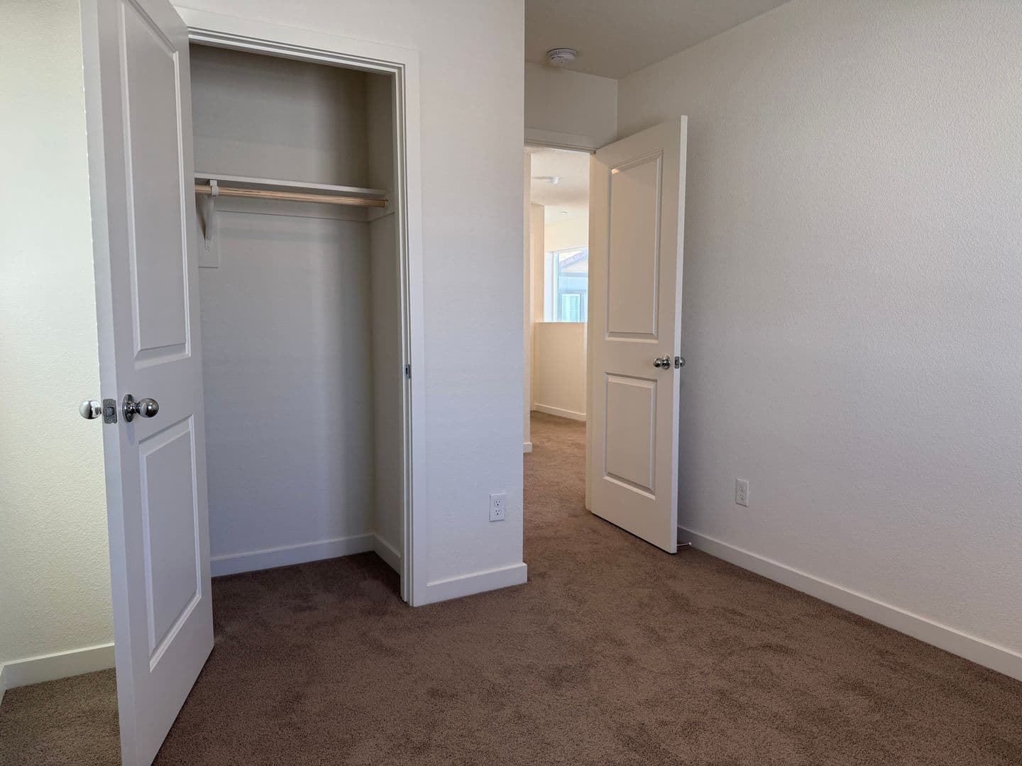 Roseville House: 3073 Pruett Drive