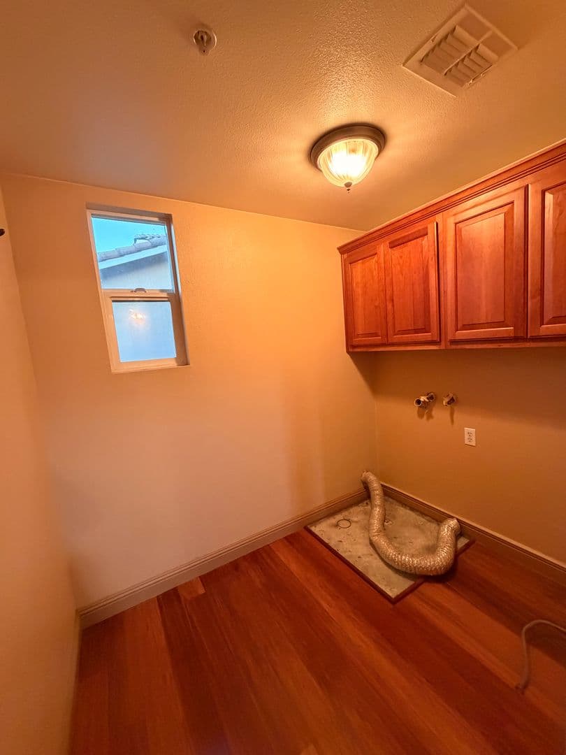 Sacramento House: 4800 Westlake Parkway #2908