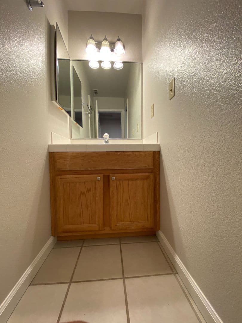 Sacramento Apartment: 2111-2115 Perkins Way