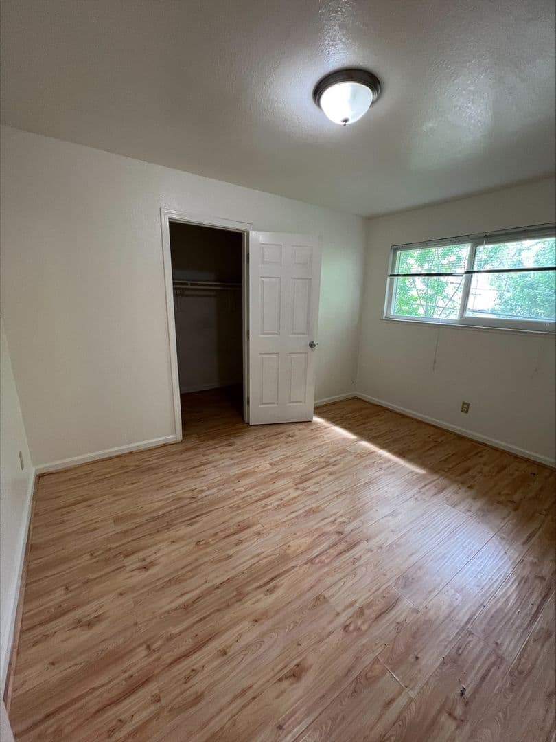 Sacramento Apartment: 2518 X Street