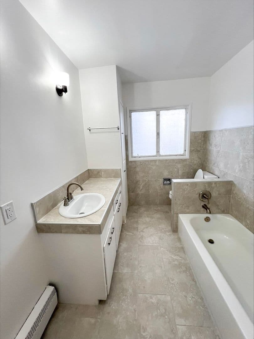 Sacramento Apartment: 1720 N Street