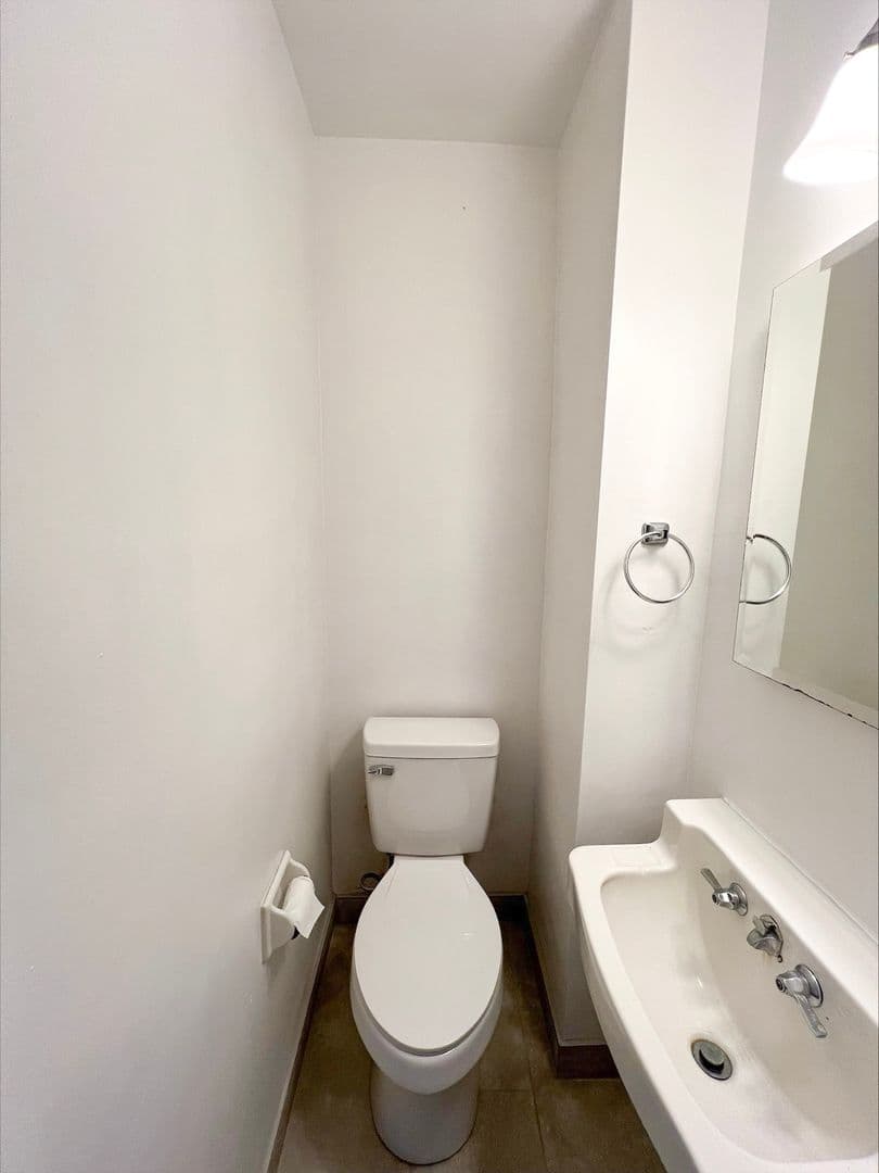 Sacramento Apartment: 1720 N Street