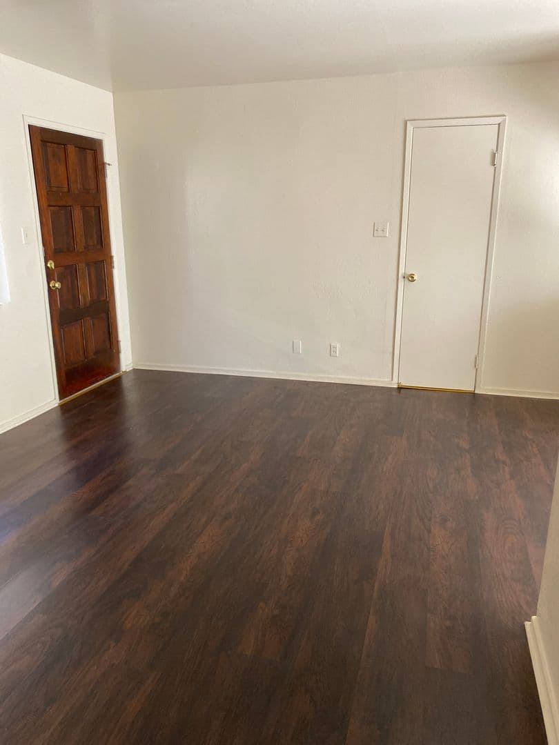 Sacramento Apartment: 1726 H Street