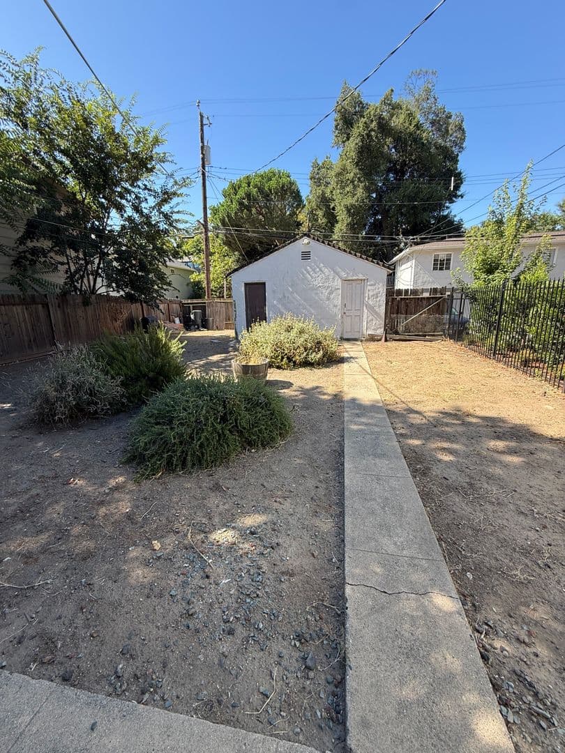 Sacramento House: 2308 N Street