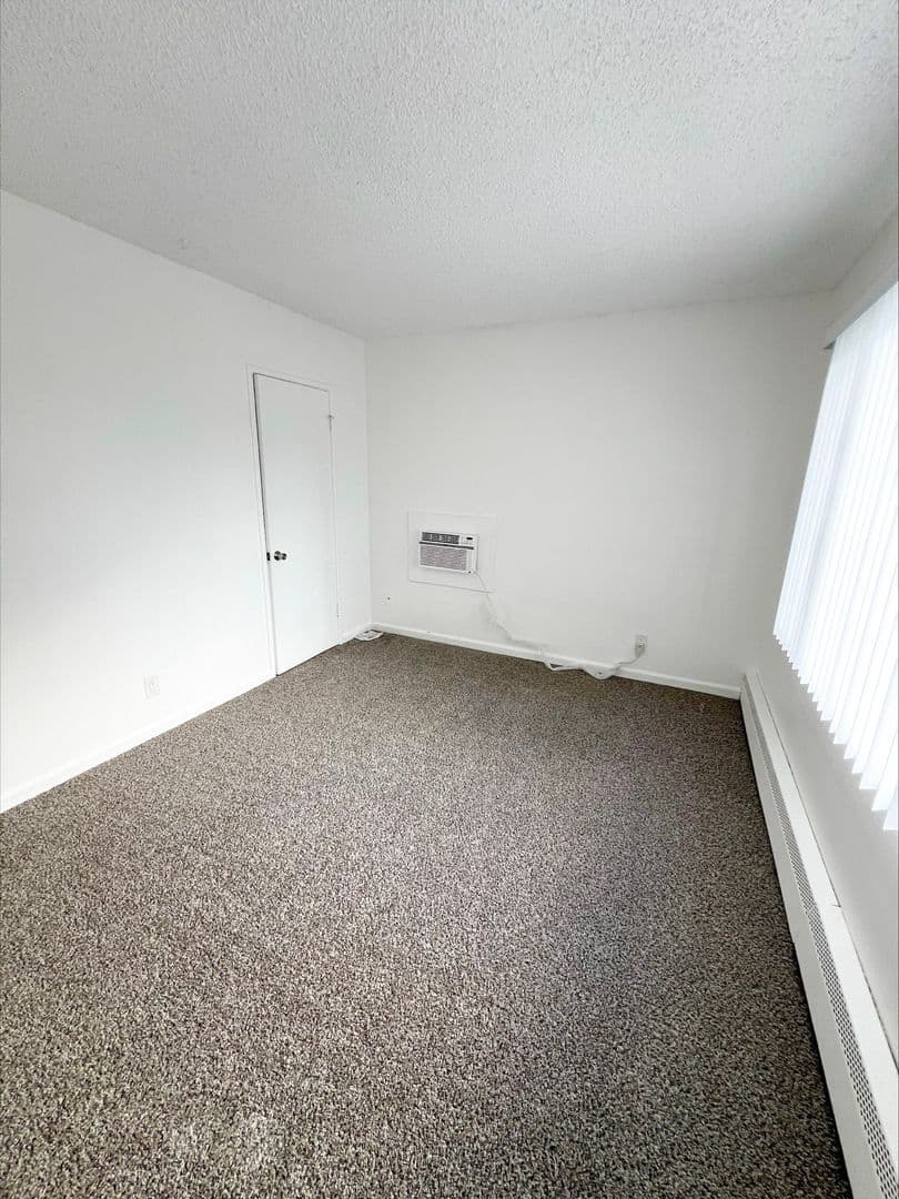 Sacramento Apartment: 1720 N Street