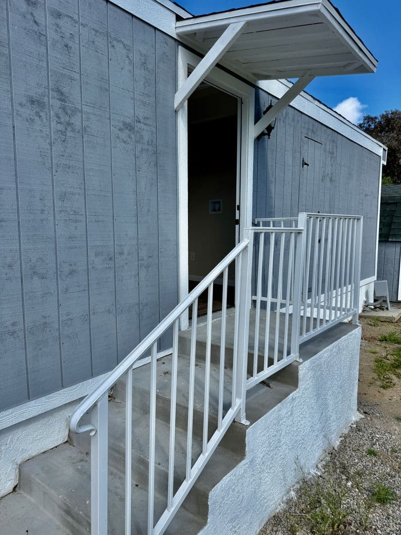 Wildomar House: 22784 Grand Ave
