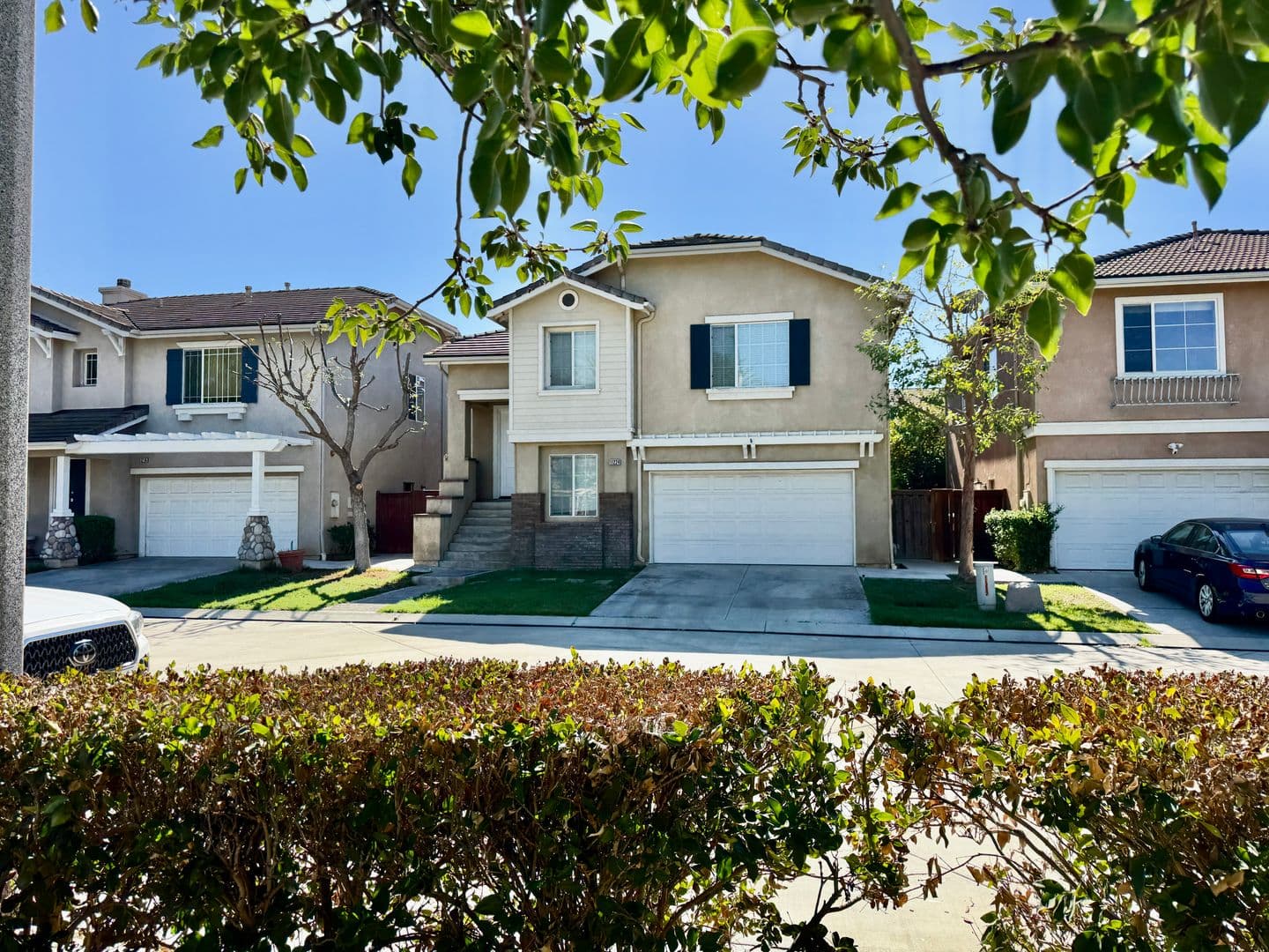 Riverside House: 11224 Parkway Ct