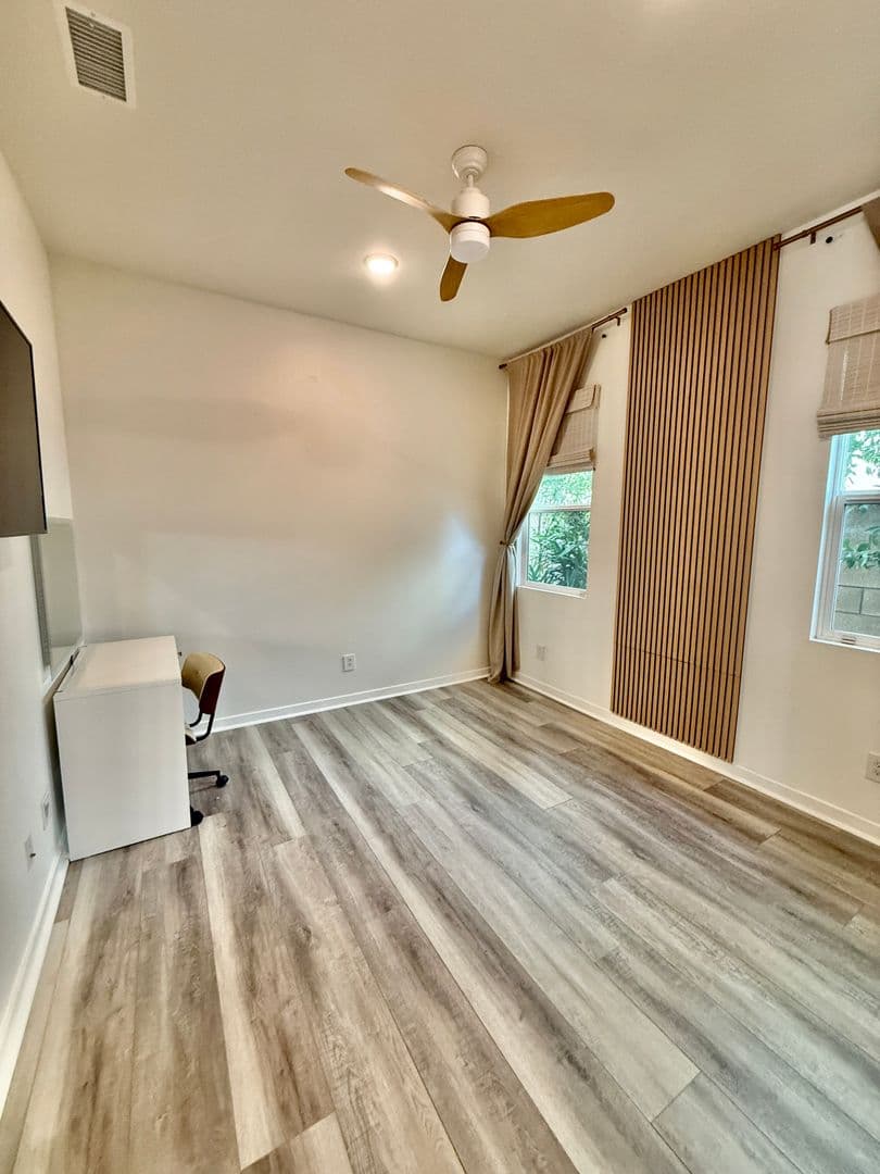 Ontario House: 2542 E Scarlett Ln, Ontario, CA 91762