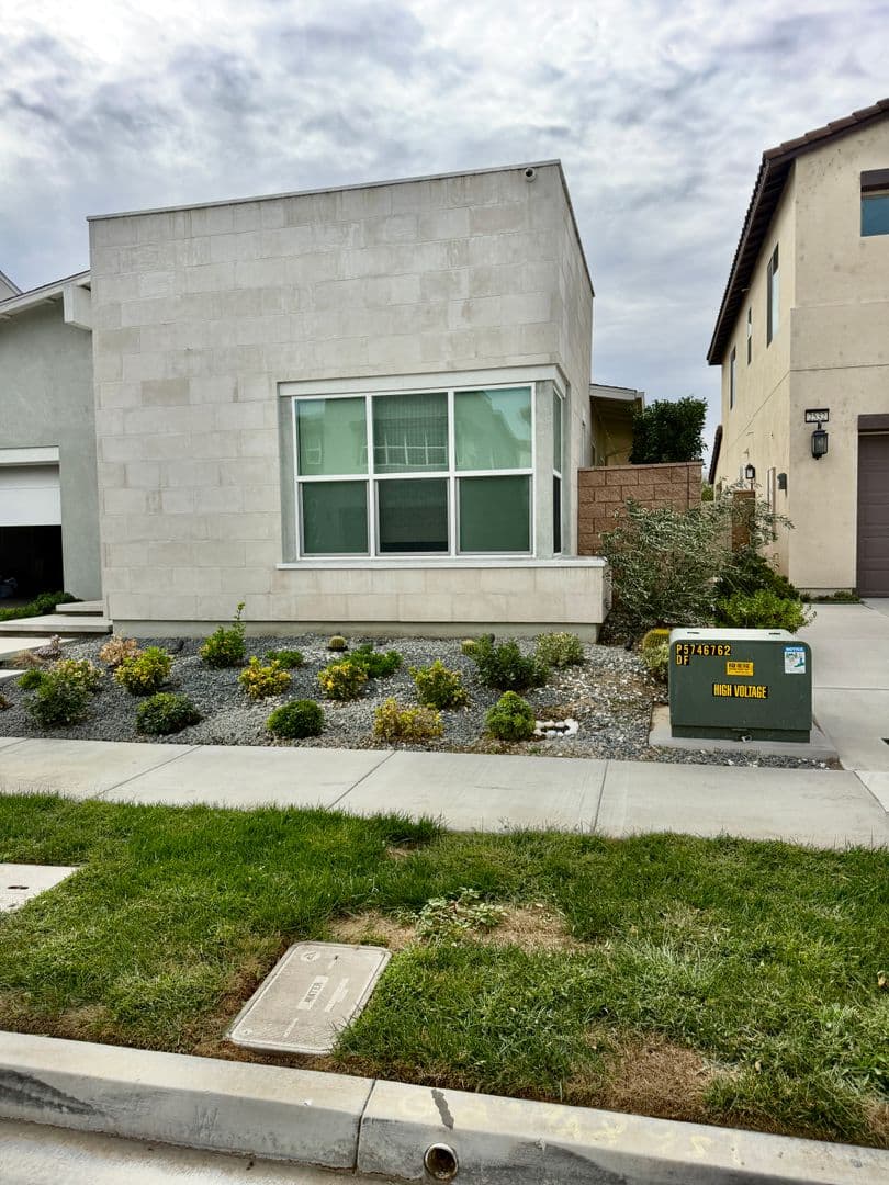 Ontario House: 2542 E Scarlett Ln, Ontario, CA 91762