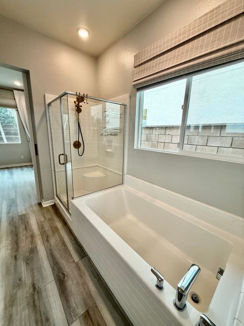 Ontario House: 2542 E Scarlett Ln, Ontario, CA 91762