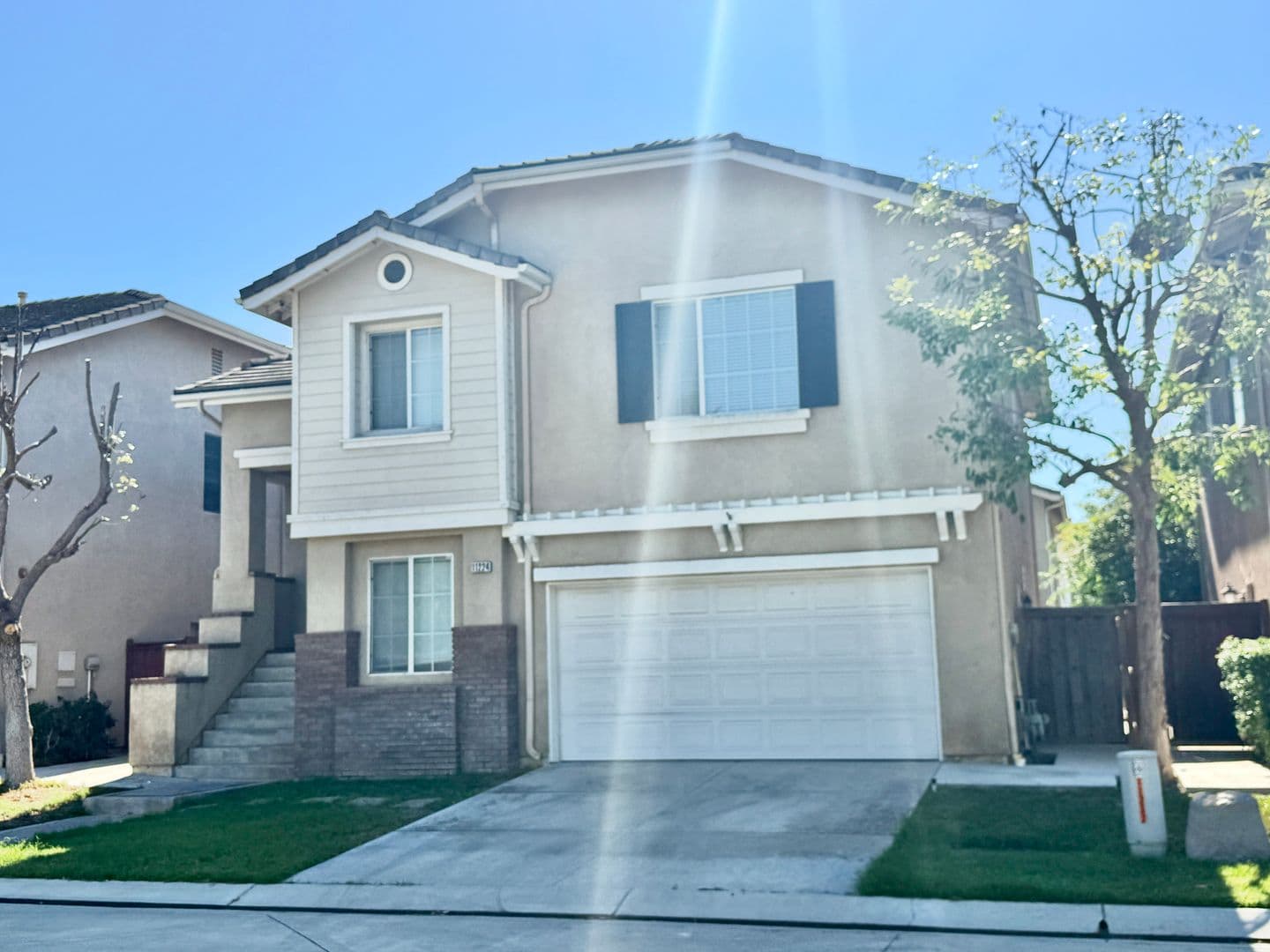 Riverside House: 11224 Parkway Ct
