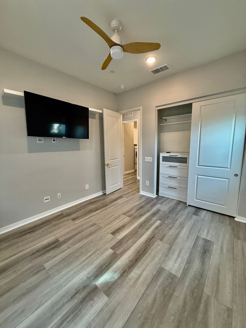 Ontario House: 2542 E Scarlett Ln, Ontario, CA 91762