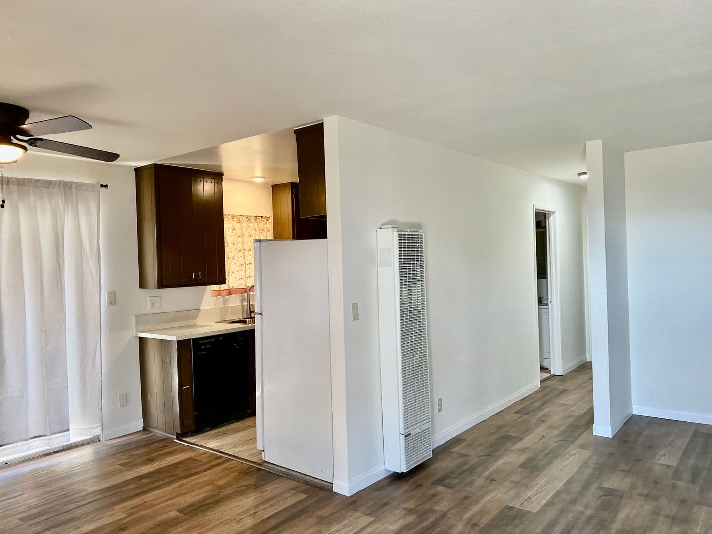 Lake Elsinore House: 33139 Gillette St.