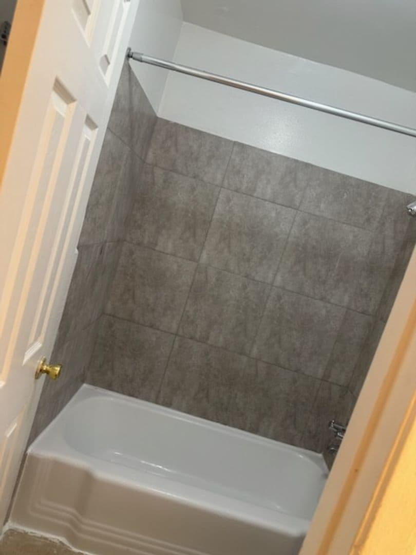 Houston Apartment: 7525 Hillcroft Ave,