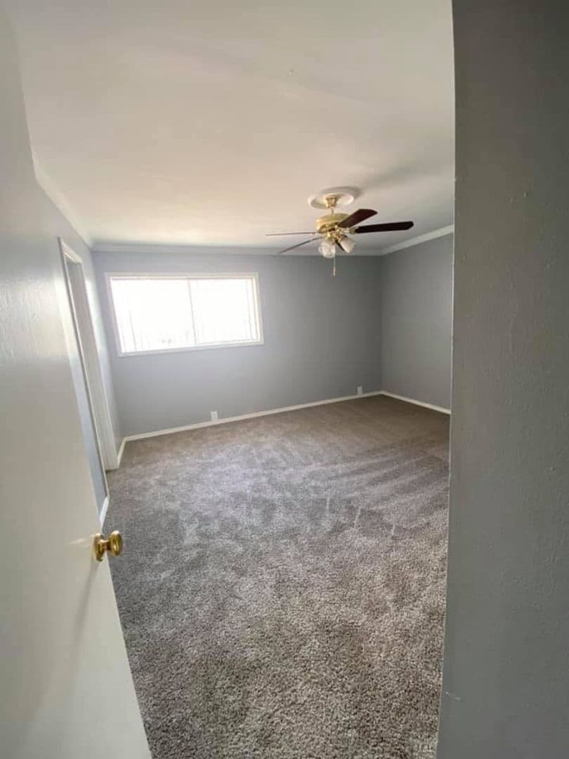 Houston Apartment: 3015 Greenridge Dr