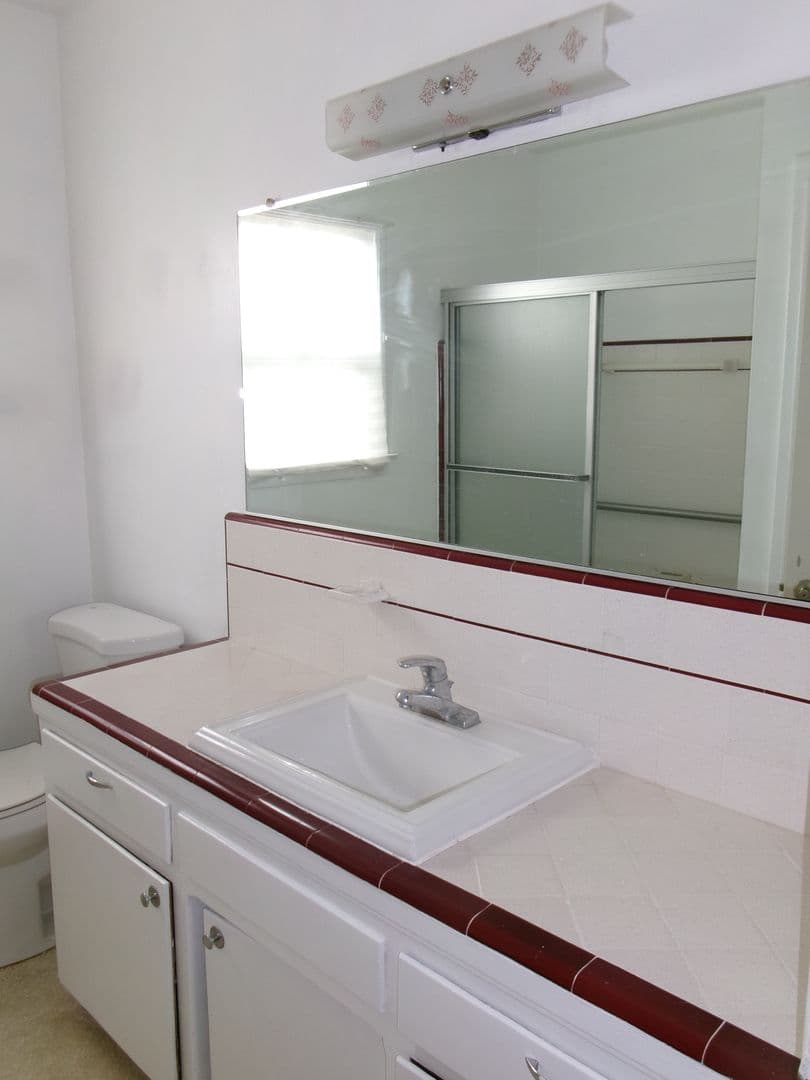 Bellflower House: 9621 Cloverwood St.