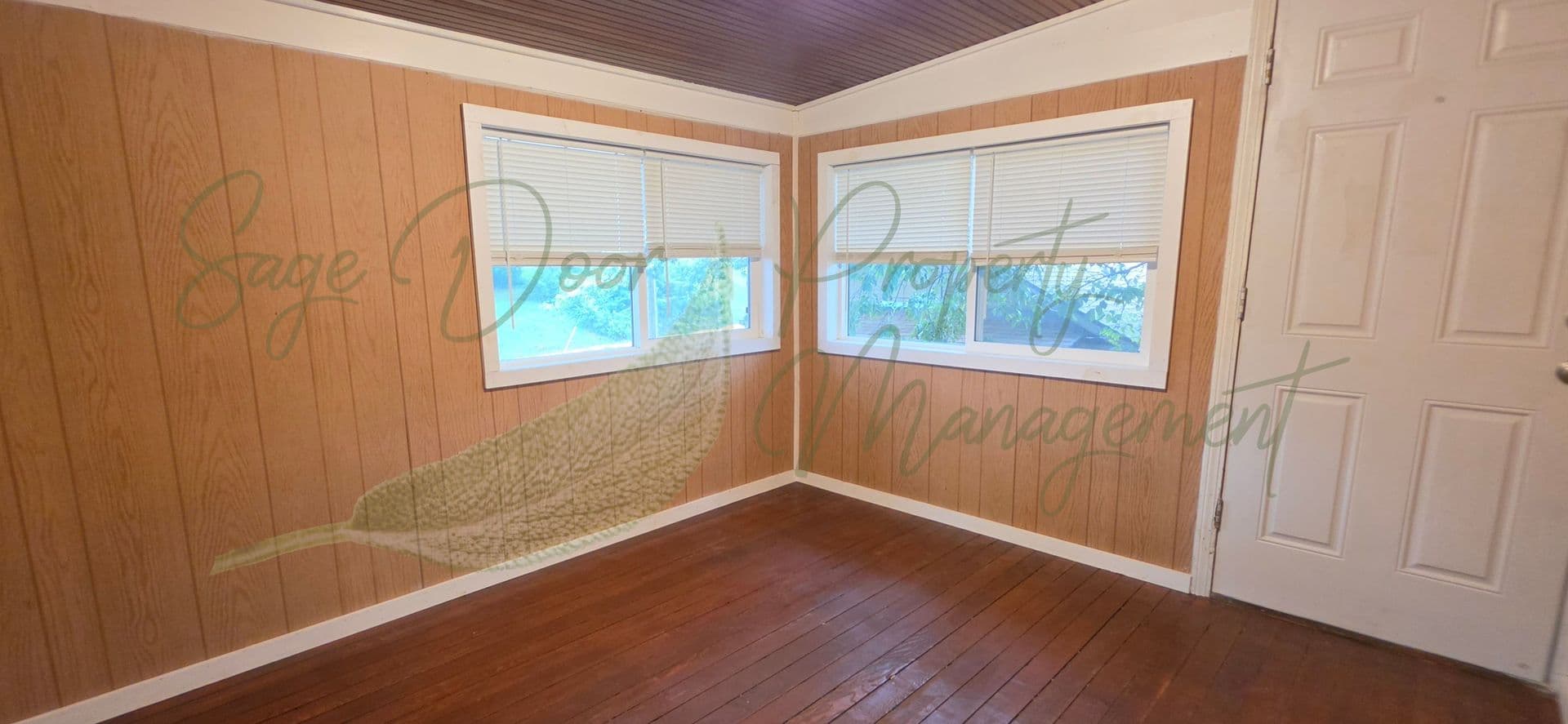 Independence Apartment: 630 N Pleasant Street