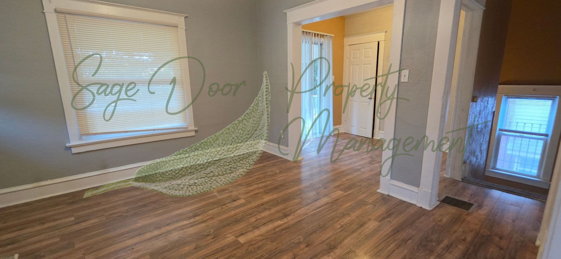 Kansas City Apartment: 3618 Roberts Street