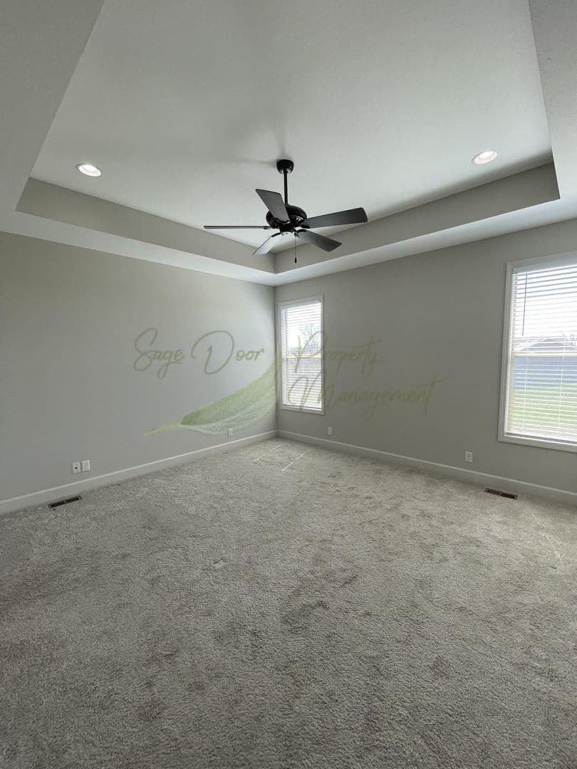 Leavenworth House: 1713 W Glen Drive