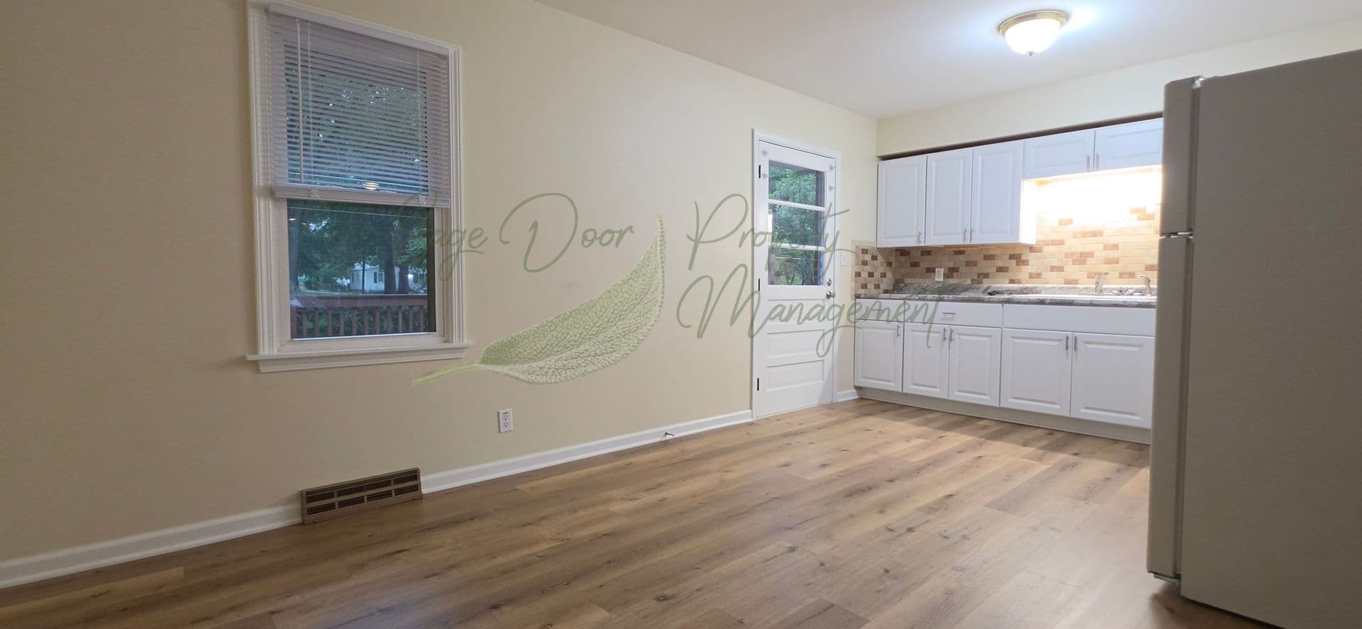 Kansas City House: 6613 NE 49th Terrace